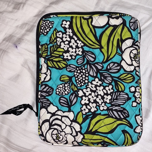 Vera Bradley island blooms floral tablet iPad case - Picture 5 of 5